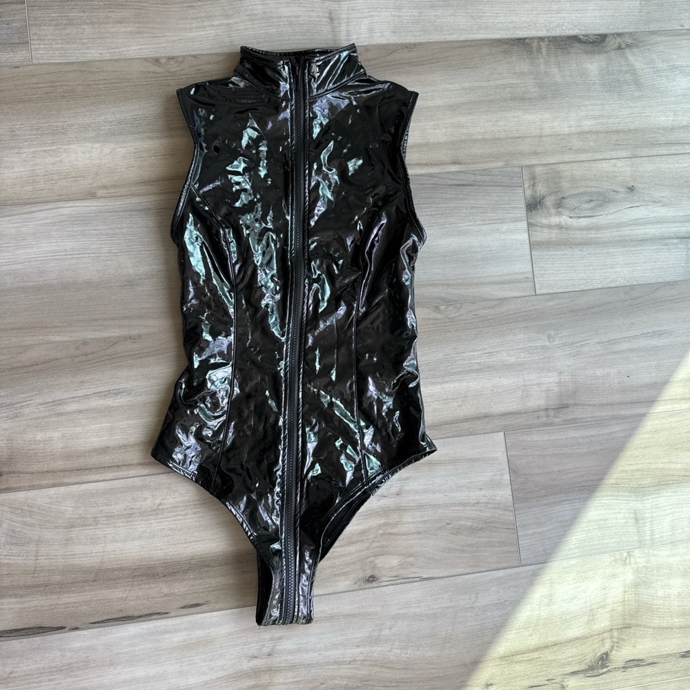 Faux leather zip up bodysuit XS